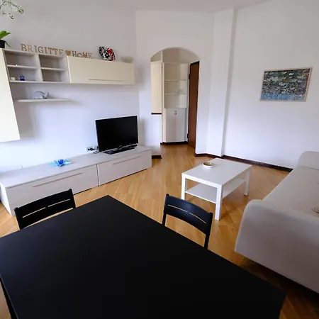 Brigitte By Portofinovacanze Apartament *
